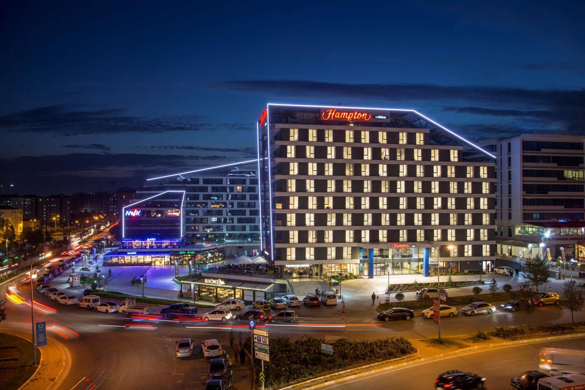 Hotel Hampton By Hilton Kurtkoy 4*